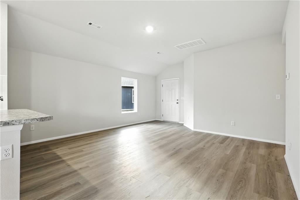 428 Valley View Drive Property Photo 6