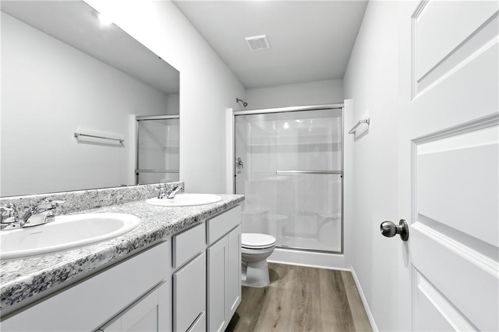 428 Valley View Drive Property Photo 10