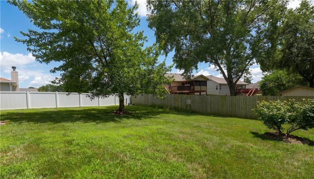 14923 E 48th Terrace Property Photo 18