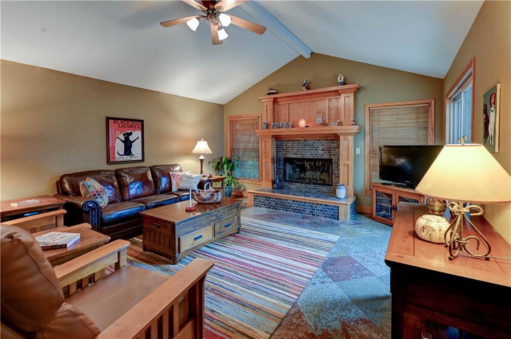 4644 Blue Ridge Boulevard Property Photo 6