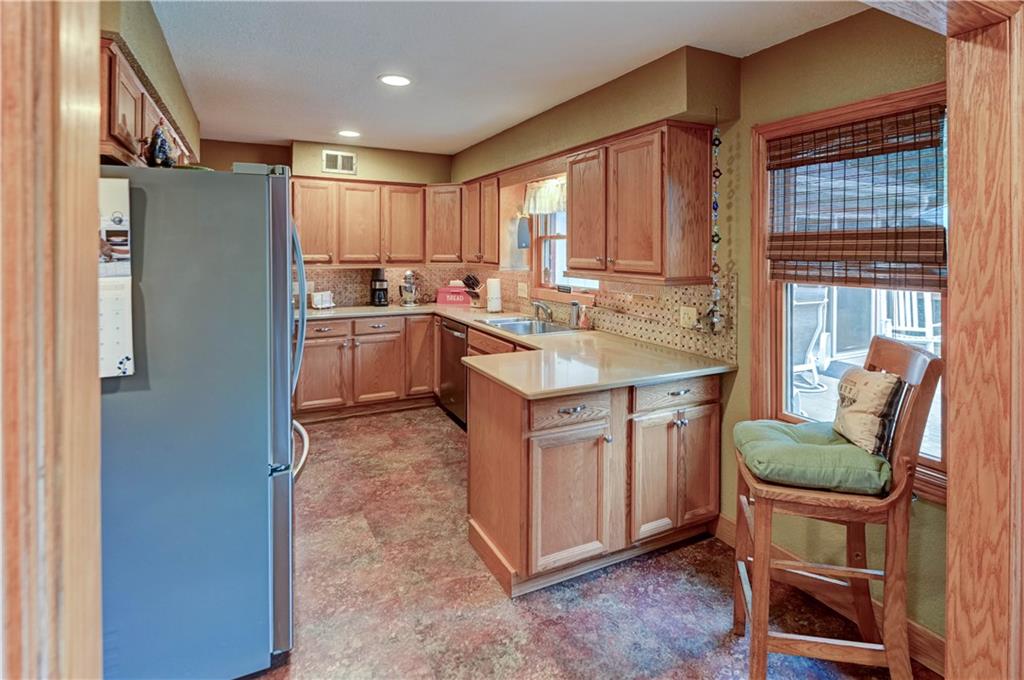4644 Blue Ridge Boulevard Property Photo 14