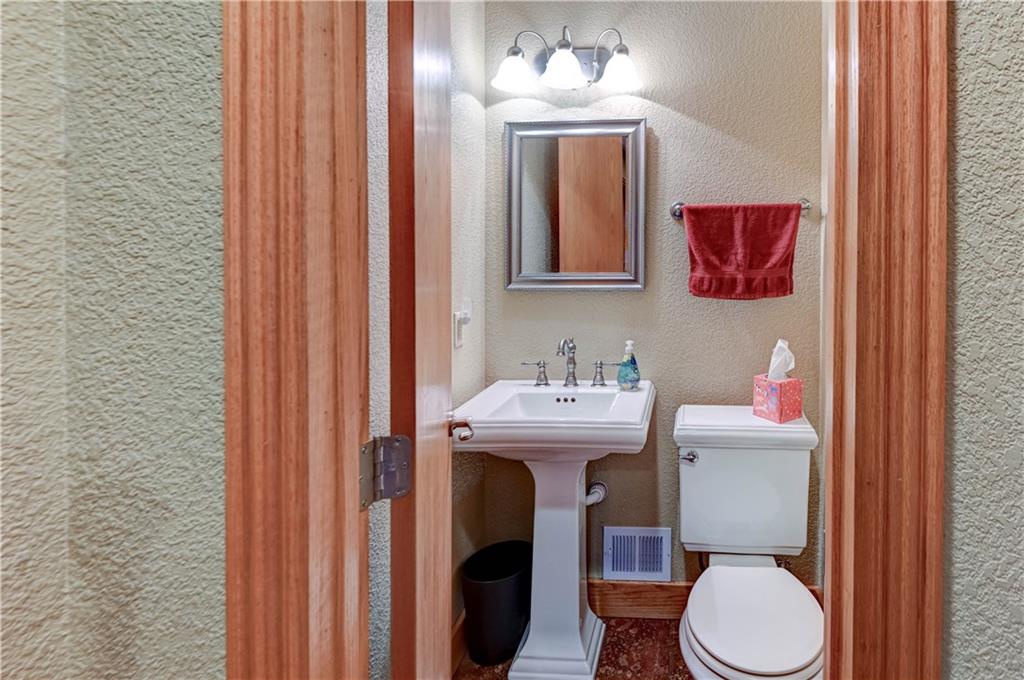 4644 Blue Ridge Boulevard Property Photo 27