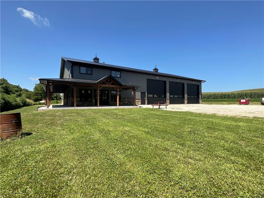 19383 Bottomview Road Property Photo 4