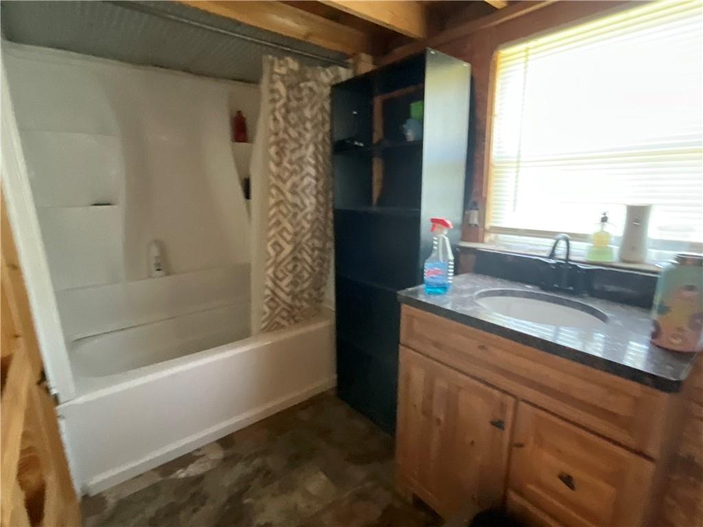 19383 Bottomview Road Property Photo 31