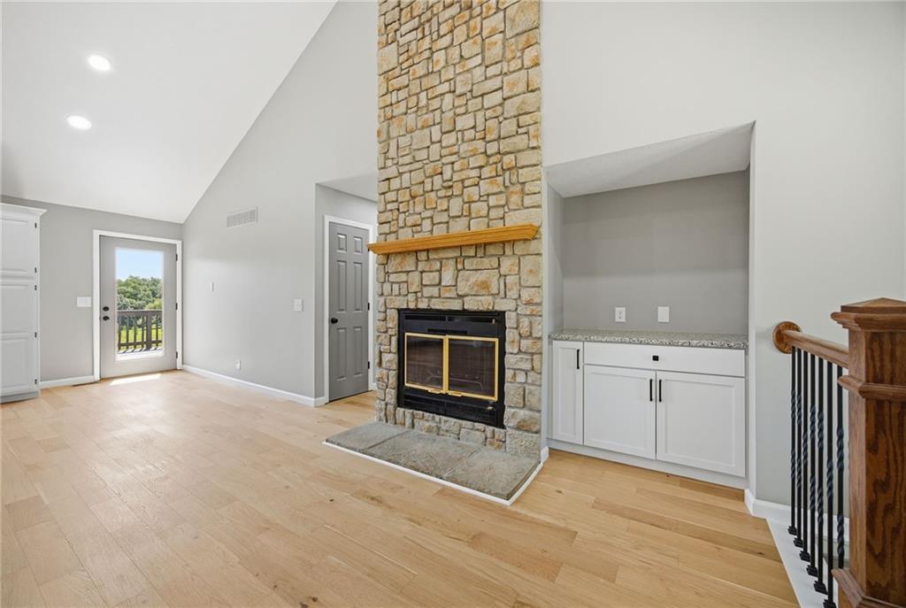 17409 Baxter Road Property Photo 7