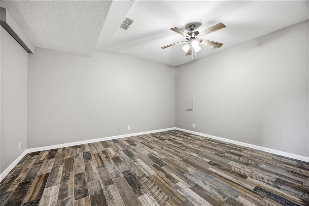17409 Baxter Road Property Photo 24