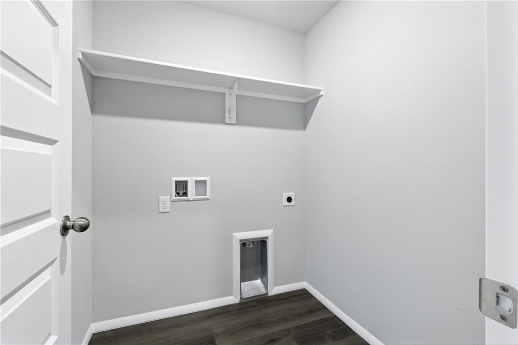416 Valley View Drive Property Photo 15