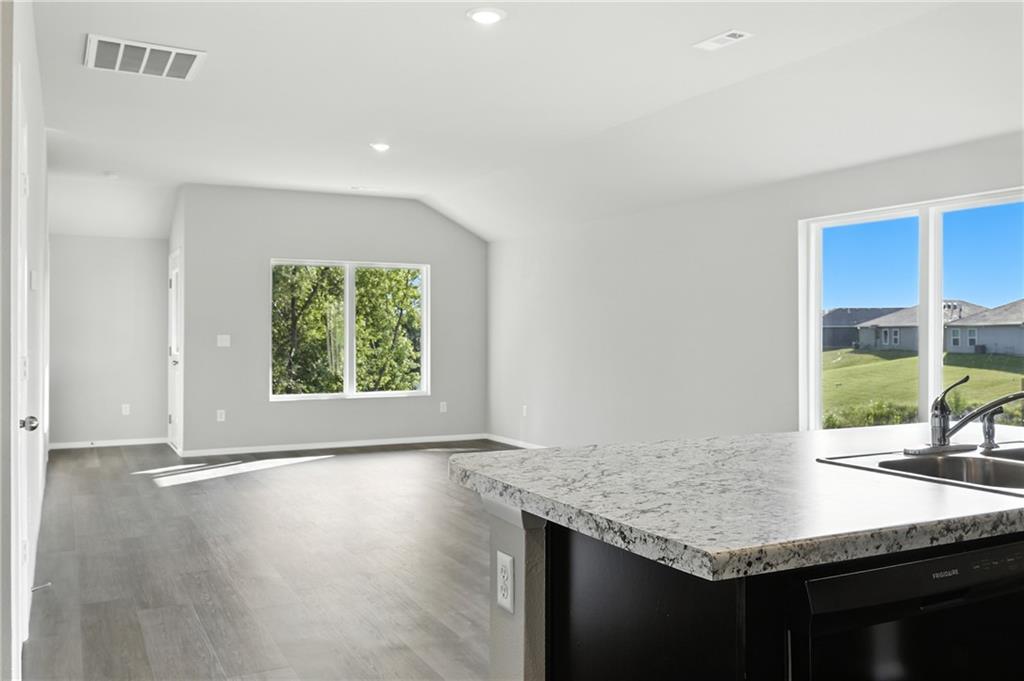 416 Valley View Drive Property Photo 23