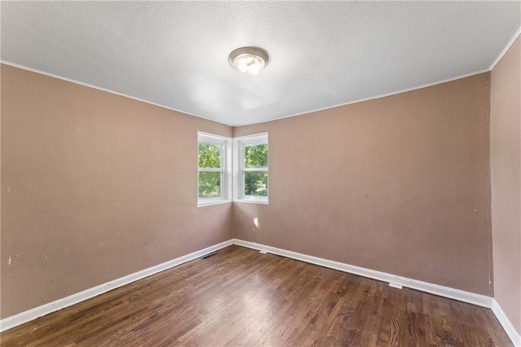 5234 Ne Barnes Avenue Property Photo 9
