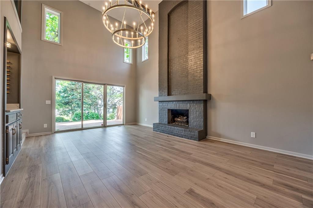 4512 W 90th Street Property Photo 8