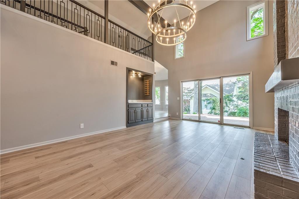 4512 W 90th Street Property Photo 9