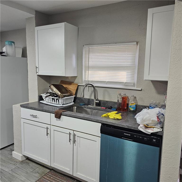 8309 Wabash Avenue Property Photo 7