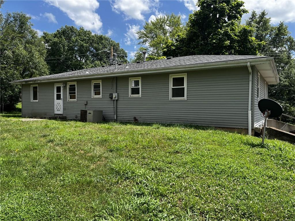 1204 Wornall Road Property Photo 2