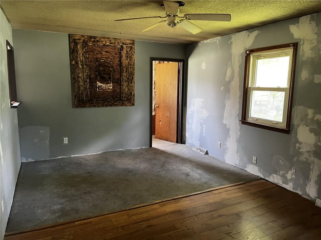1204 Wornall Road Property Photo 7