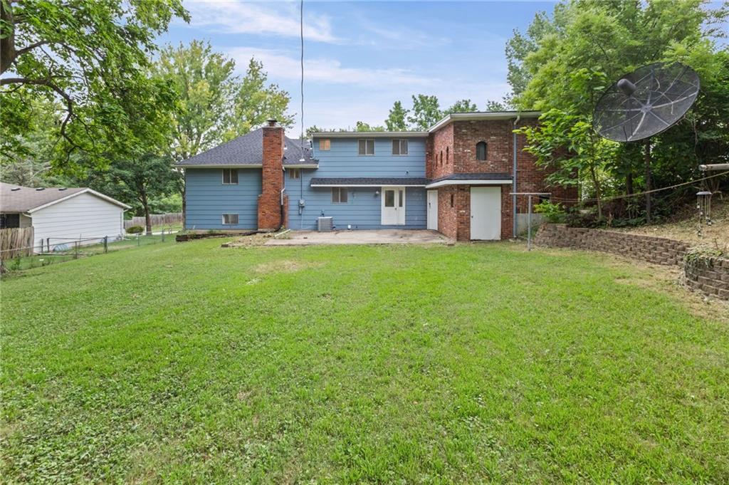 213 Briar Lane Property Photo 3