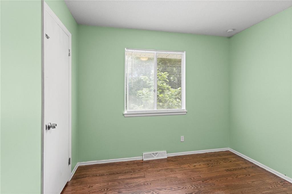 213 Briar Lane Property Photo 27
