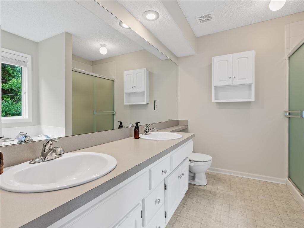5112 Ne 55th Terrace Property Photo 15