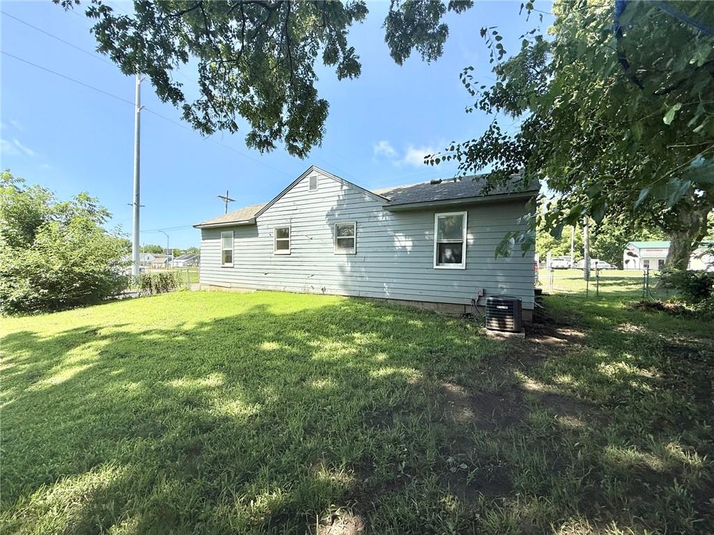 1300 N State Route 7 Highway Property Photo 28