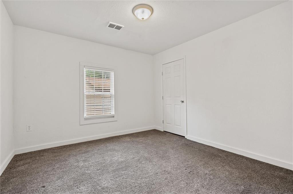 1318 Clinton Street Property Photo 13