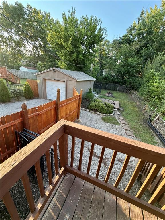 224 W 82nd Street Property Photo 25