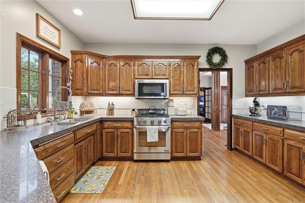 809 Cottonwood Place Property Photo 12