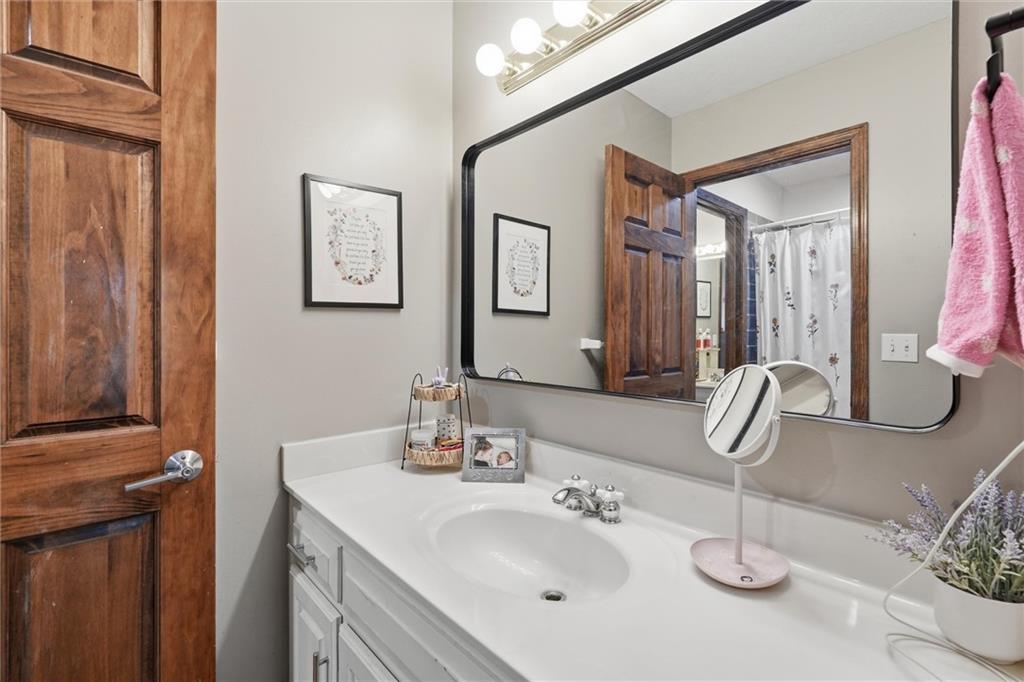 809 Cottonwood Place Property Photo 36