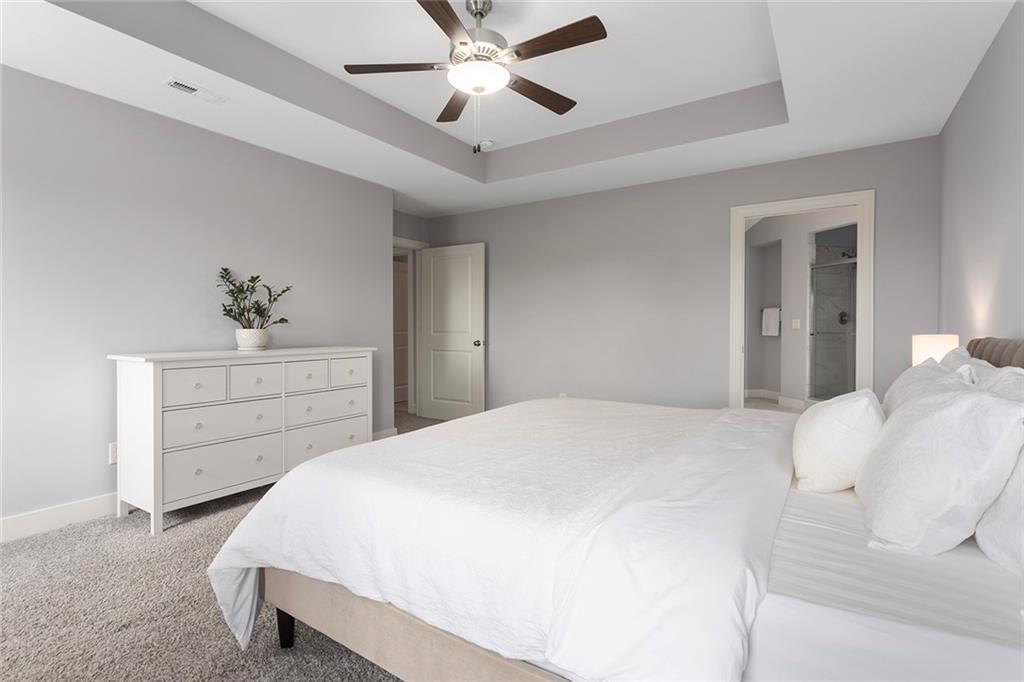 8492 Valley Spring Drive Property Photo 21