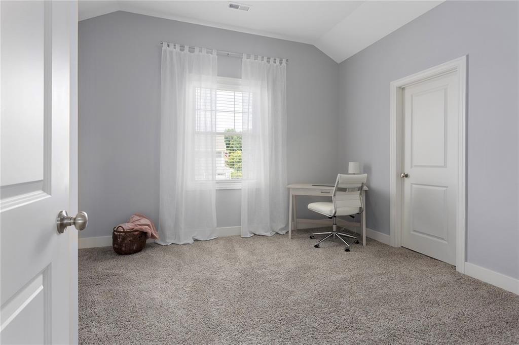 8492 Valley Spring Drive Property Photo 29