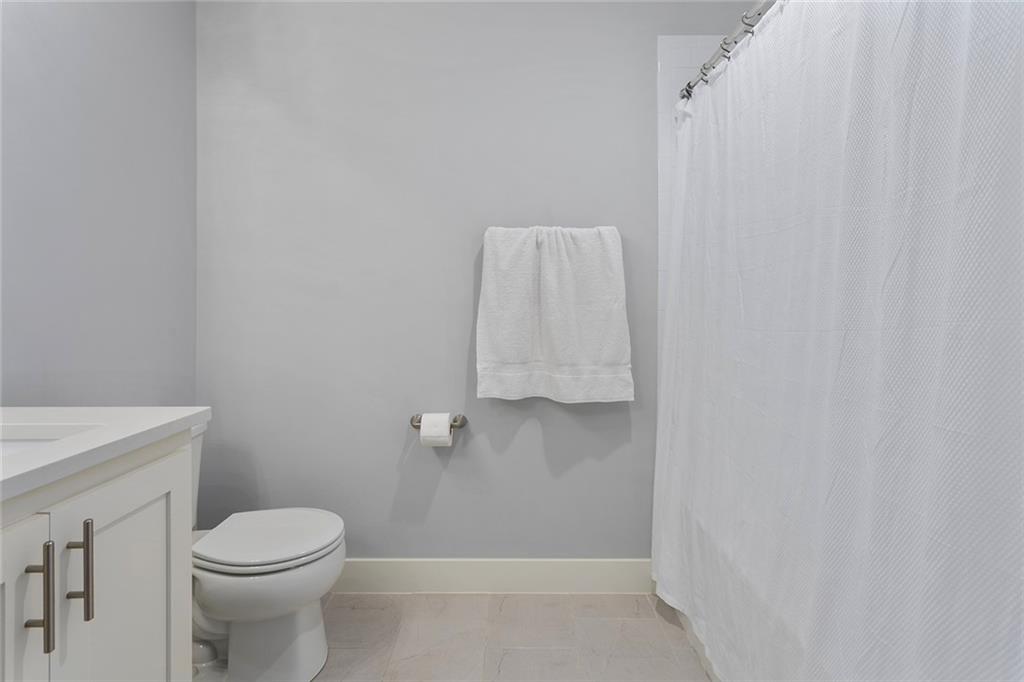 8492 Valley Spring Drive Property Photo 32