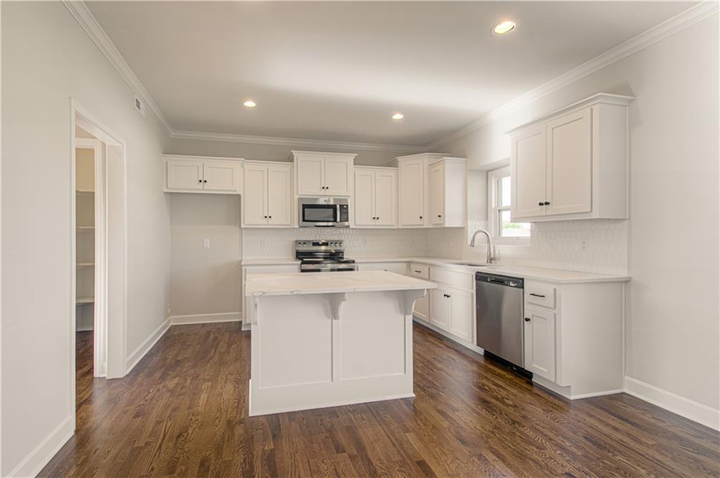 10141 N Brighton Avenue Property Photo 11