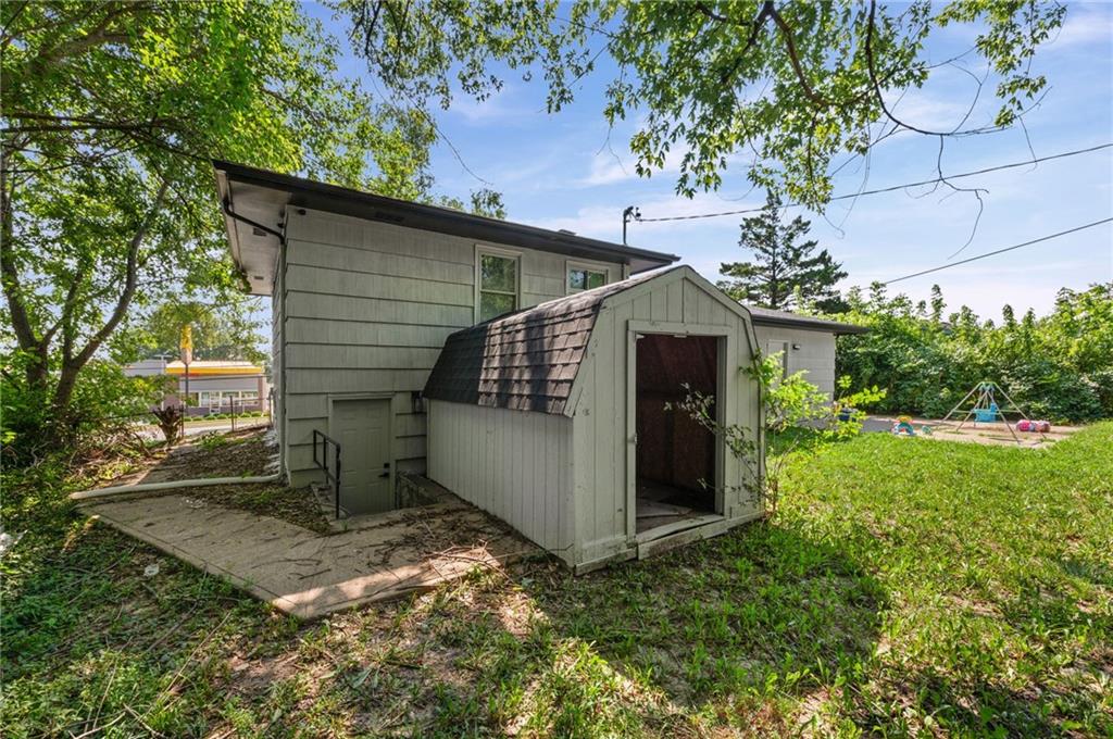 6208 Ne Antioch Road Property Photo 27