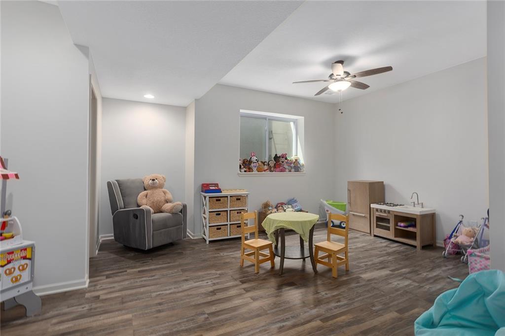 10313 N Fisk Avenue Property Photo 60