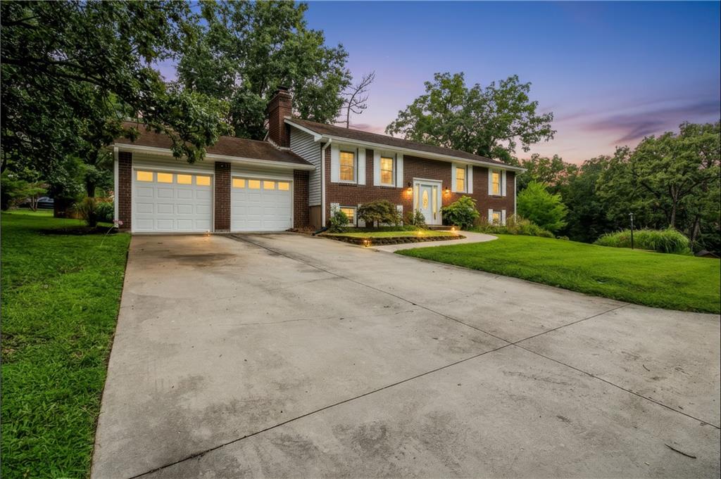 15 Circle Drive Property Photo 2
