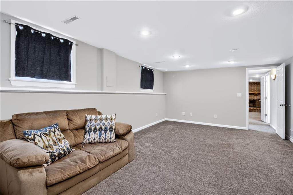 15 Circle Drive Property Photo 26