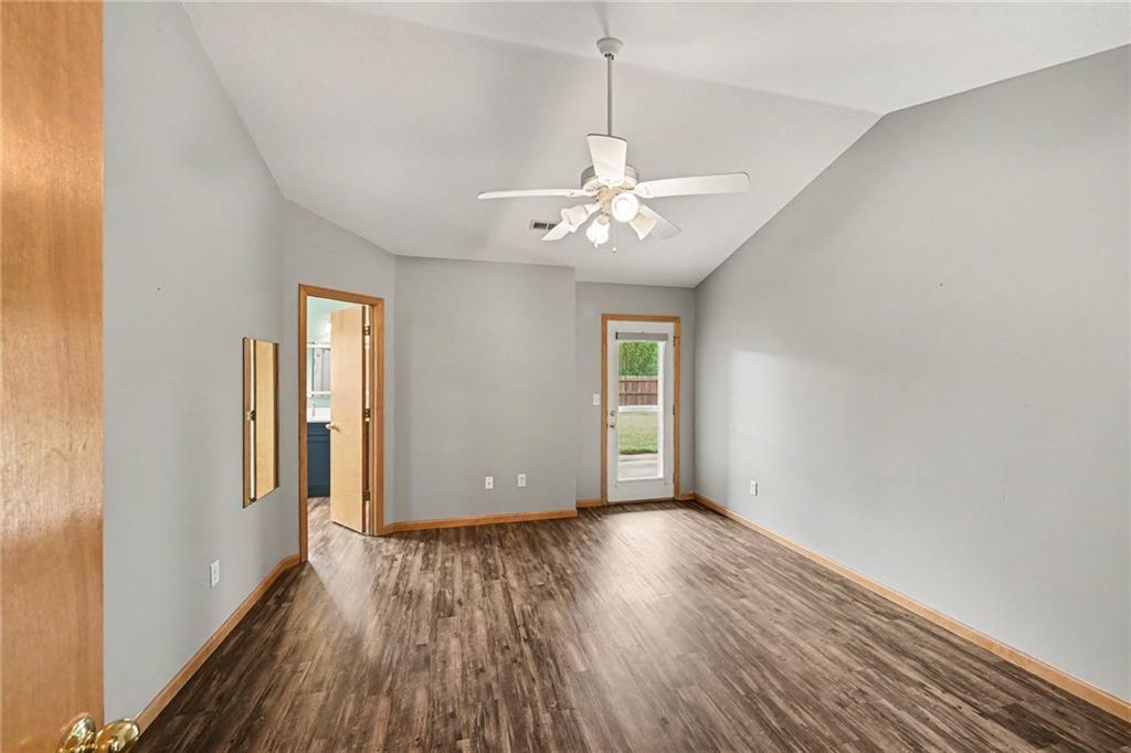 747 S Beech Street Property Photo 13
