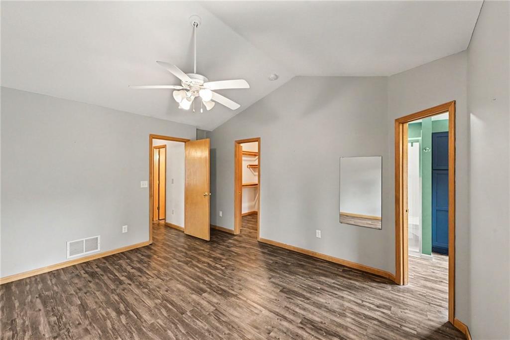 747 S Beech Street Property Photo 15