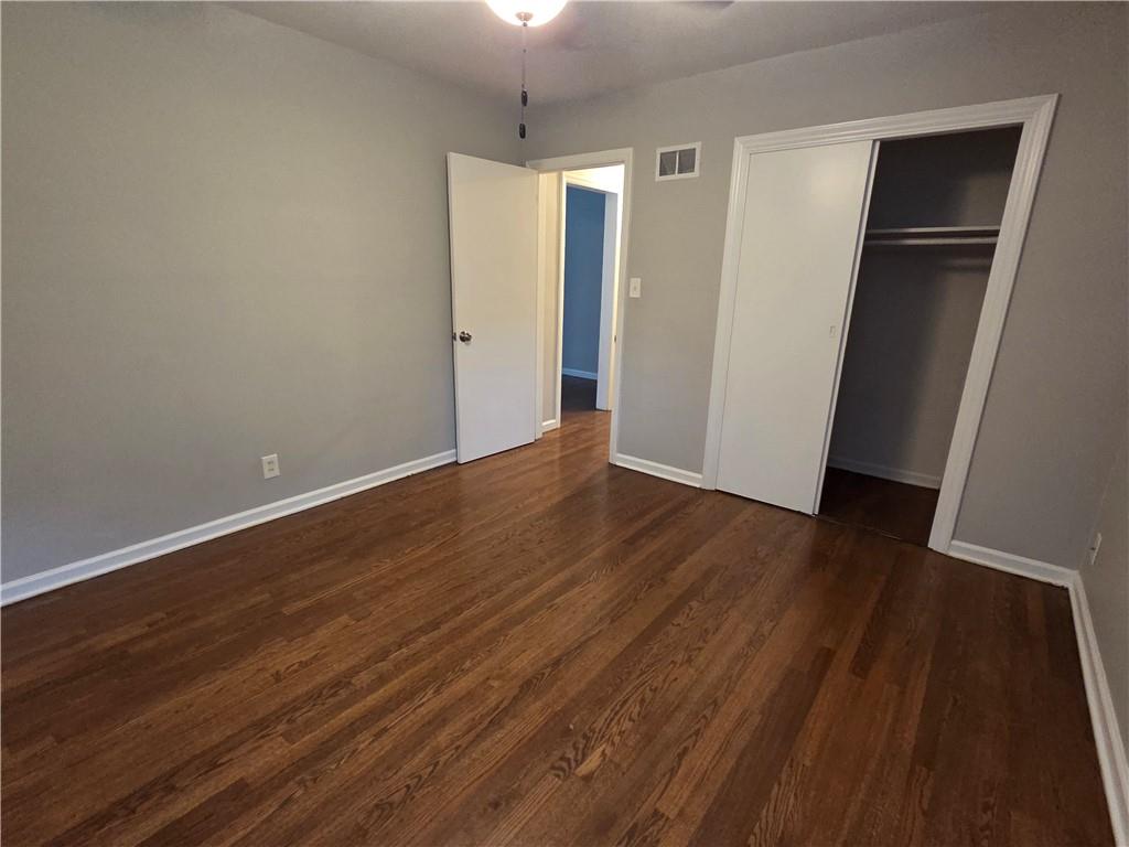 7211 Lamar Avenue Property Photo 7