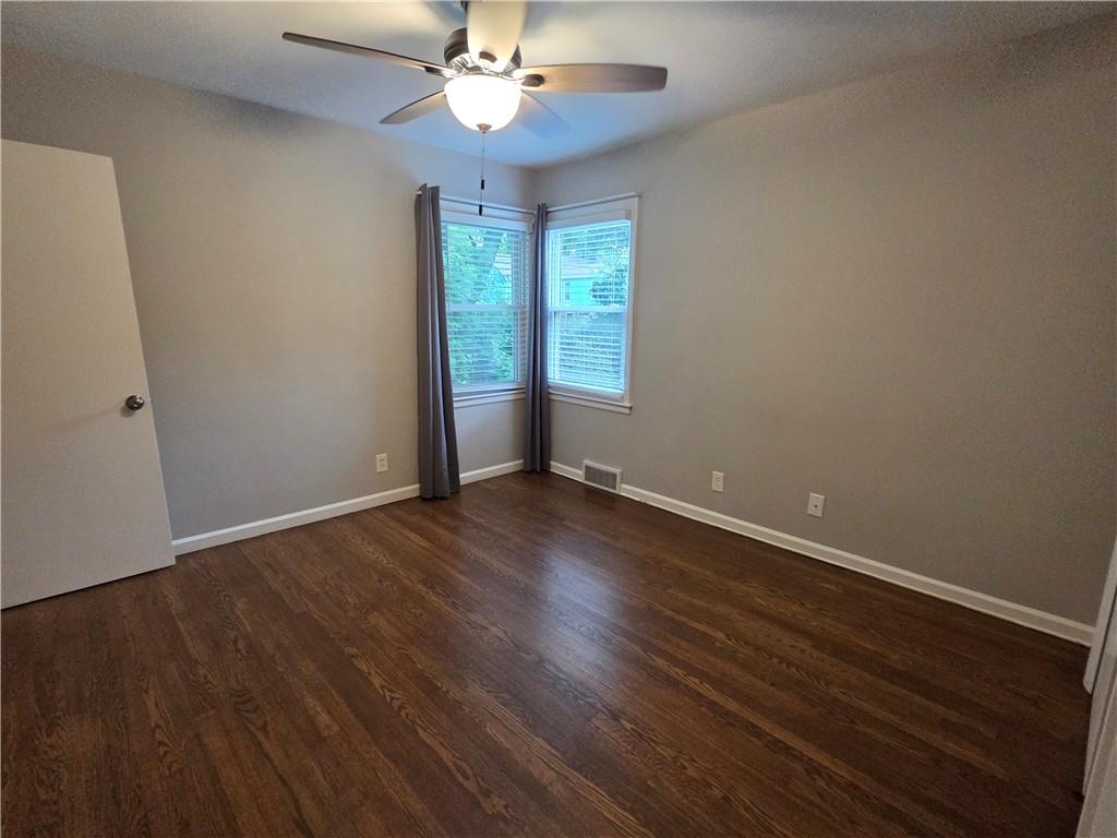 7211 Lamar Avenue Property Photo 10