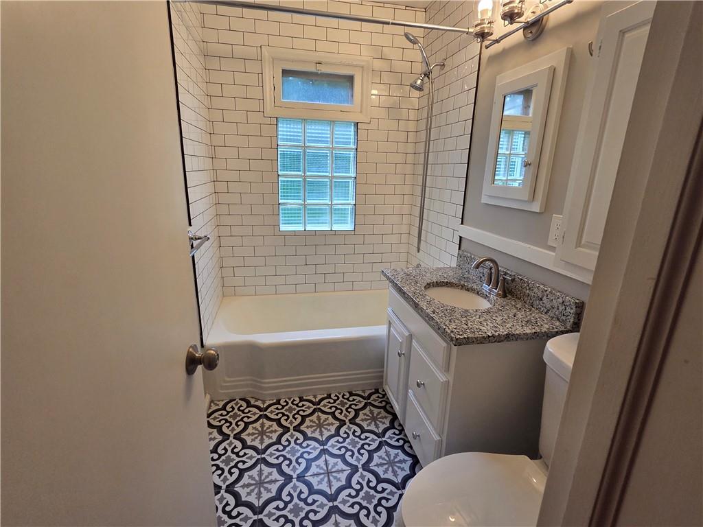 7211 Lamar Avenue Property Photo 11