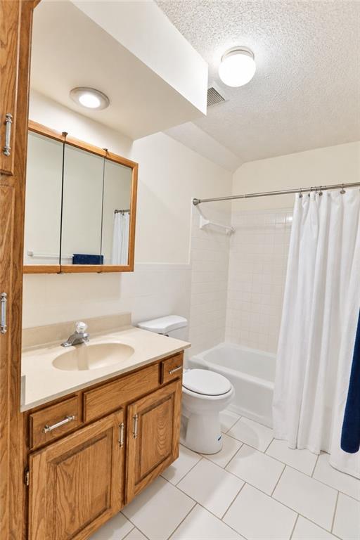 13723 W 58th Terrace Property Photo 17