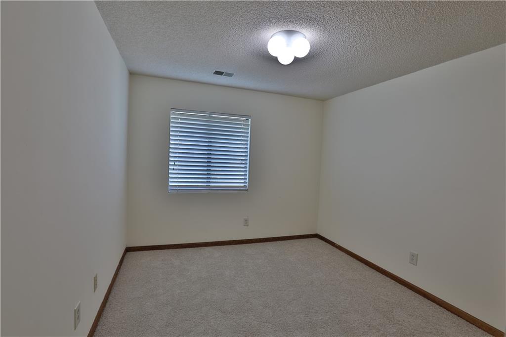13723 W 58th Terrace Property Photo 19