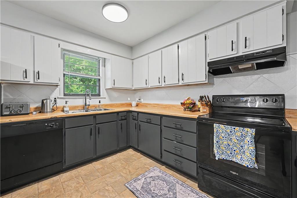 632 N Mohican Drive Property Photo 8