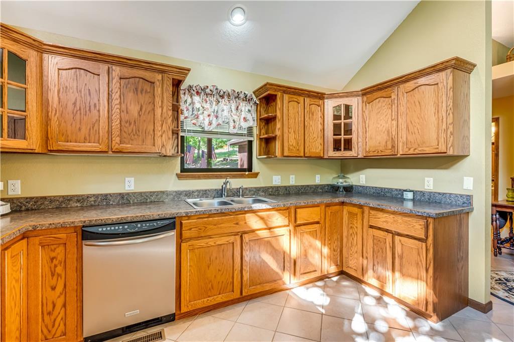 22967 Peppermint Drive Property Photo 16