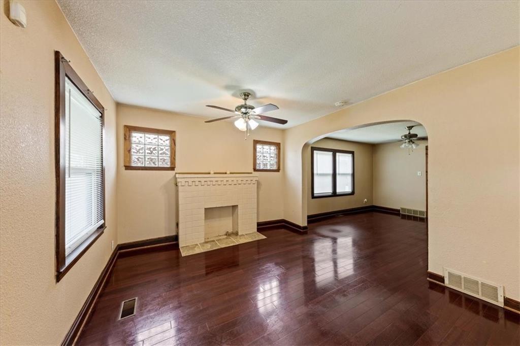 3929 Euclid Avenue Property Photo 4