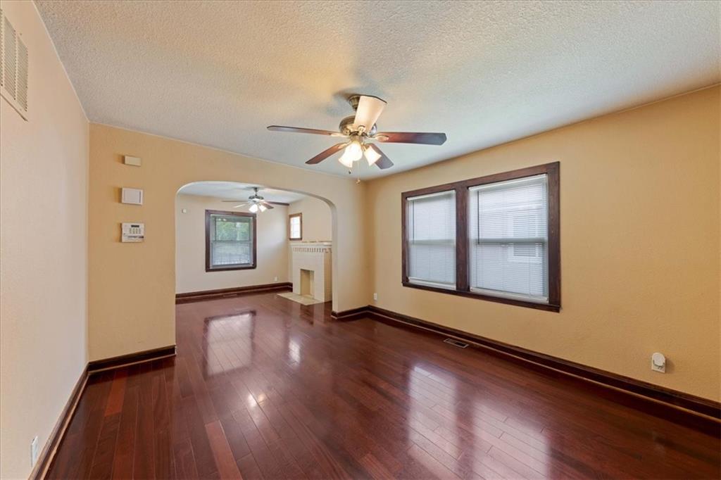 3929 Euclid Avenue Property Photo 7