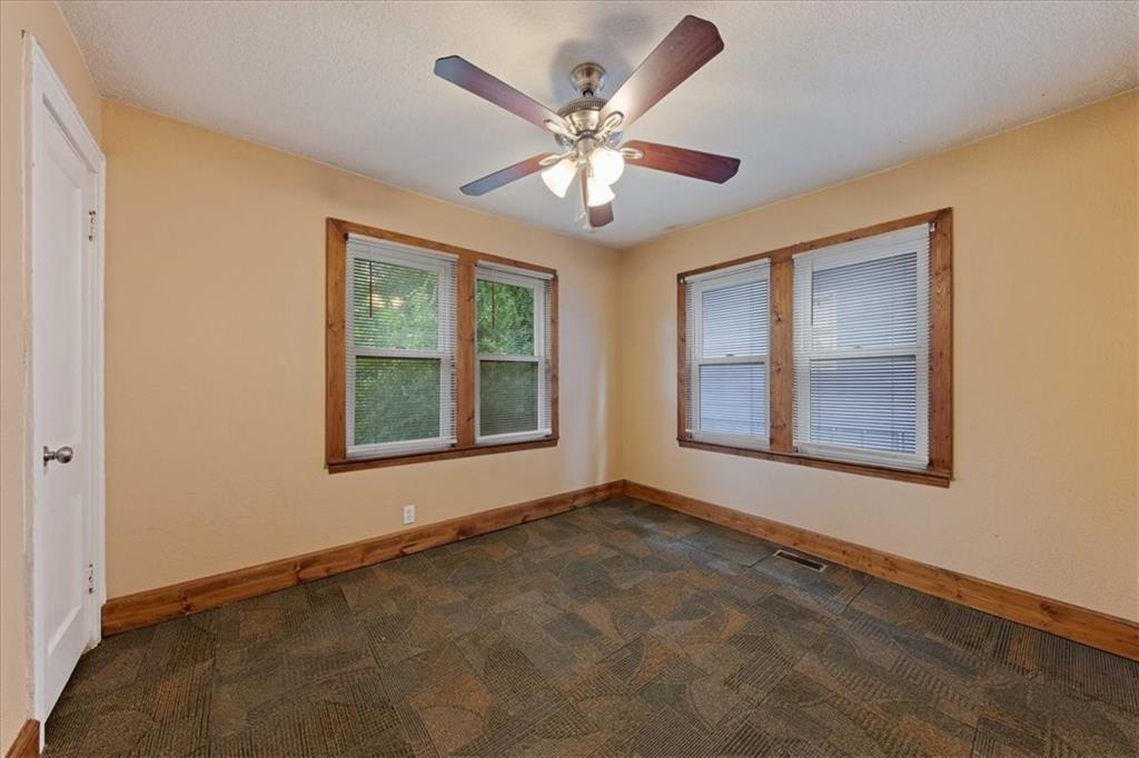 3929 Euclid Avenue Property Photo 11