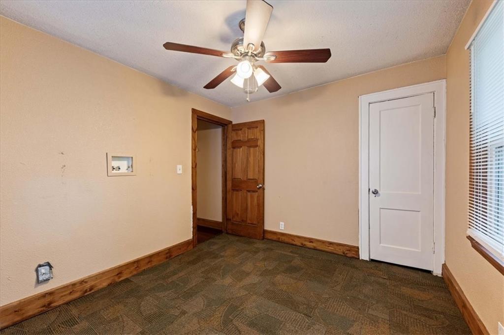 3929 Euclid Avenue Property Photo 12
