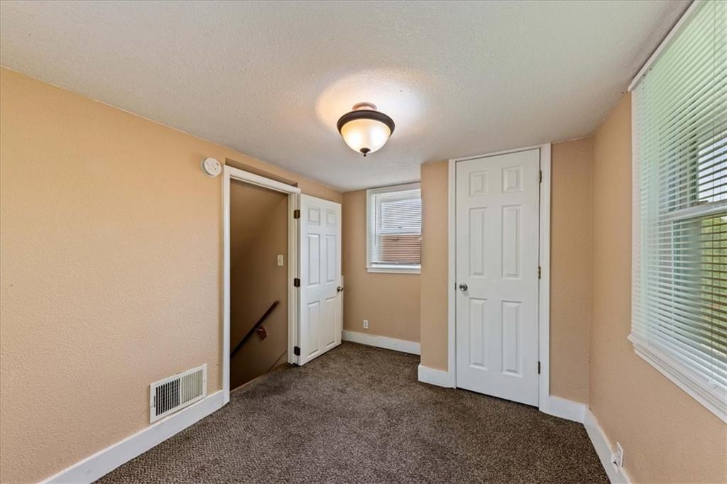 3929 Euclid Avenue Property Photo 16