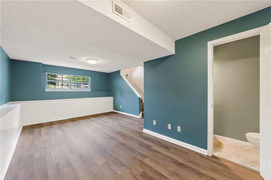 5209 Ne 46th Street Property Photo 28