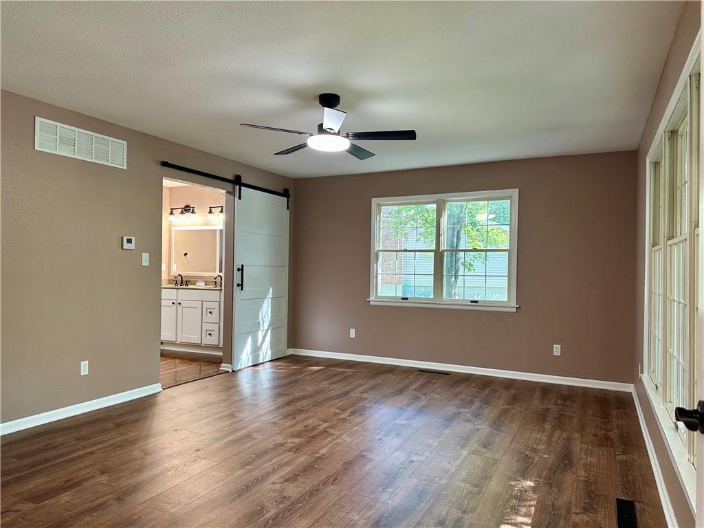 227 White Ridge Drive Property Photo 15